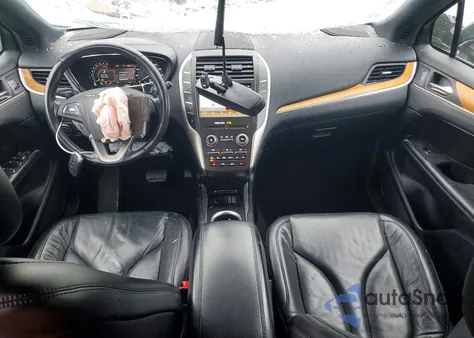 2019 Lincoln Mkc Select z USA, uszkodzony, nr VIN 5LMCJ2D95KUL44295